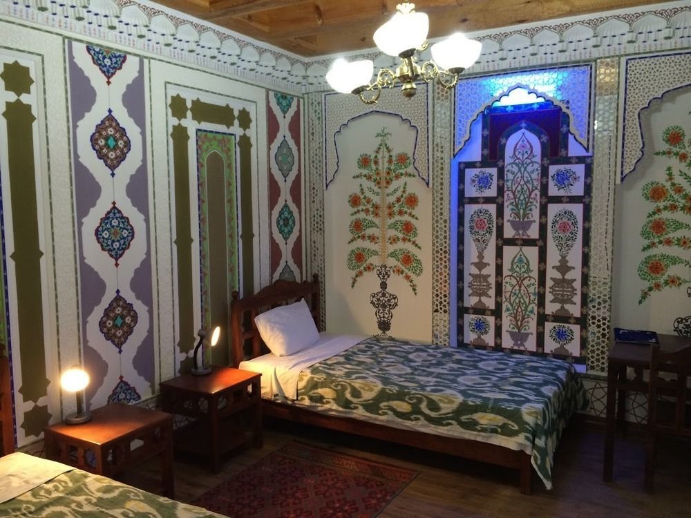 Komil Bukhara Boutique Hotel Exterior photo
